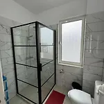 Διαμέρισμα Modern Overlooking The Of Tirana