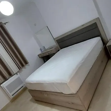 Appartement Modern Overlooking The Of Tirana Kamez