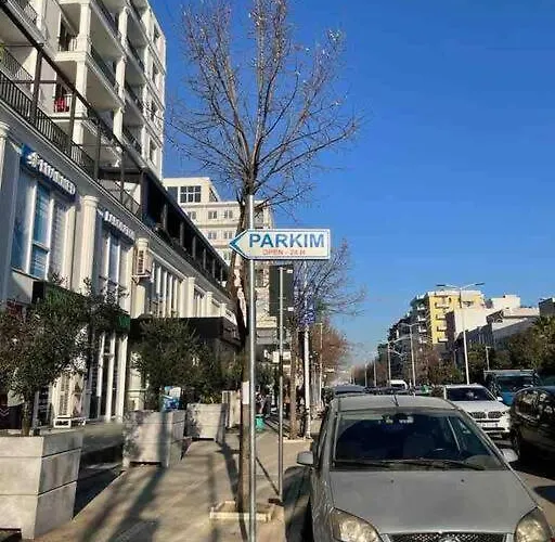 公寓 Modern Overlooking The Of Tirana *