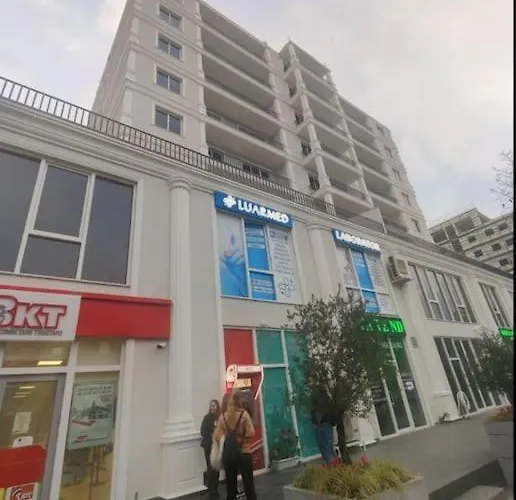 Modern Overlooking The Of Tirana 公寓